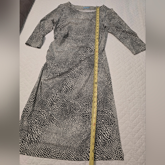 J. McLaughlin Sage Ruched Black & White Animal Print Midi Dress Women's Sz Small - Picture 3 of 7